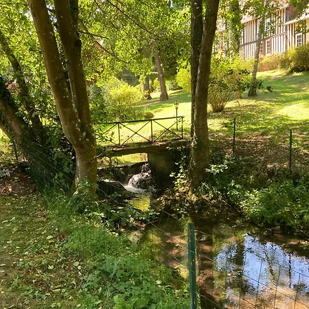 La Bergerie Du Manoir étang Privé Pays D'auge Le Mesnil-Eudes